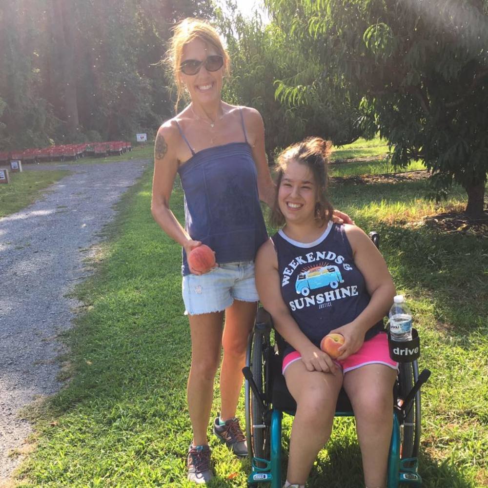 Meet your Posher, Elizabeth